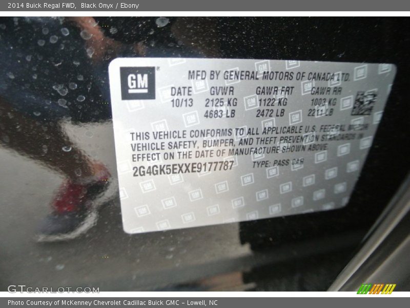Black Onyx / Ebony 2014 Buick Regal FWD