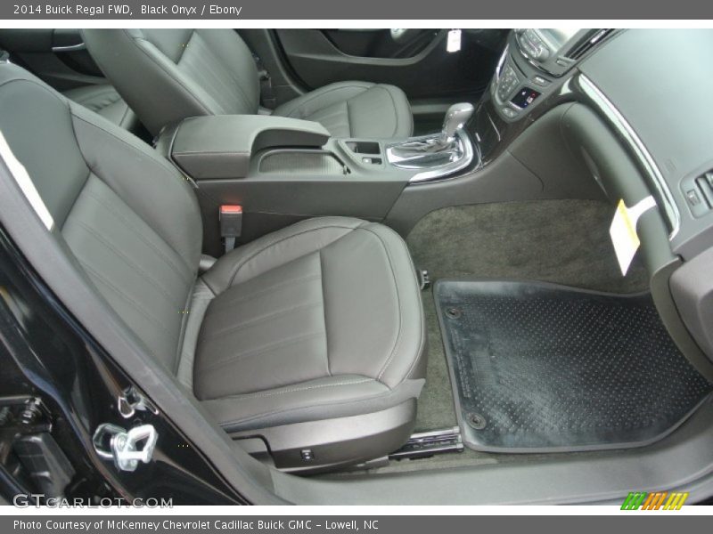 Black Onyx / Ebony 2014 Buick Regal FWD