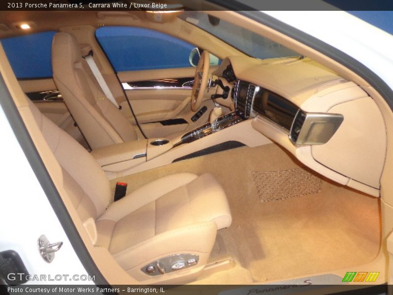 Front Seat of 2013 Panamera S