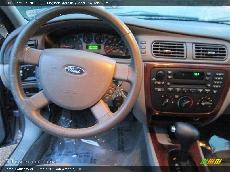 Tungsten Metallic / Medium/Dark Flint 2007 Ford Taurus SEL