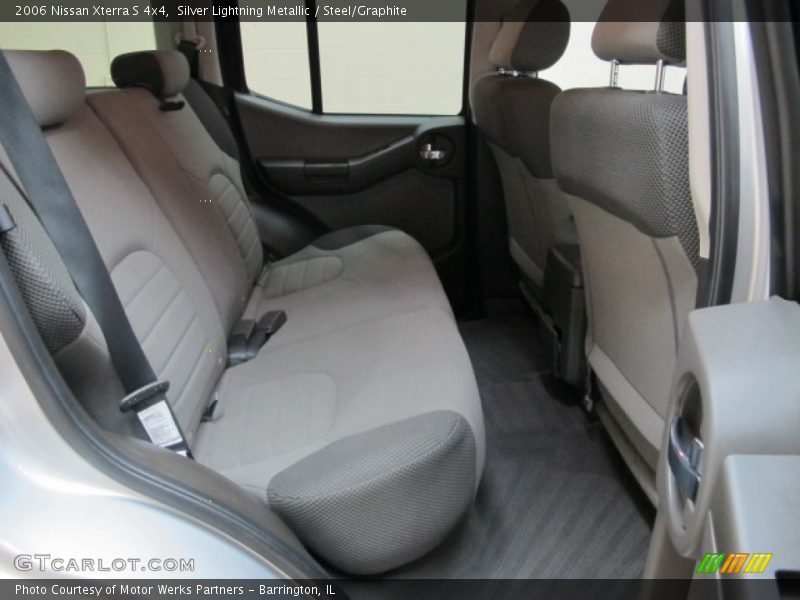 Silver Lightning Metallic / Steel/Graphite 2006 Nissan Xterra S 4x4