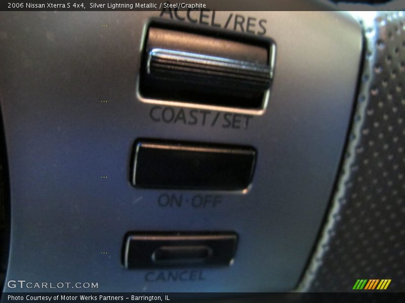 Silver Lightning Metallic / Steel/Graphite 2006 Nissan Xterra S 4x4