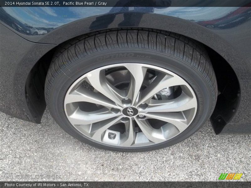  2014 Sonata SE 2.0T Wheel