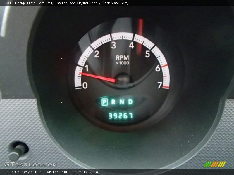 Inferno Red Crystal Pearl / Dark Slate Gray 2011 Dodge Nitro Heat 4x4