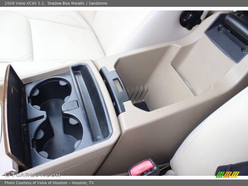 Shadow Blue Metallic / Sandstone 2009 Volvo XC90 3.2