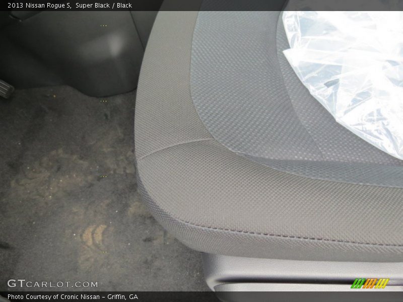 Super Black / Black 2013 Nissan Rogue S