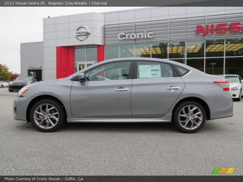 Magnetic Gray Metallic / Charcoal 2013 Nissan Sentra SR