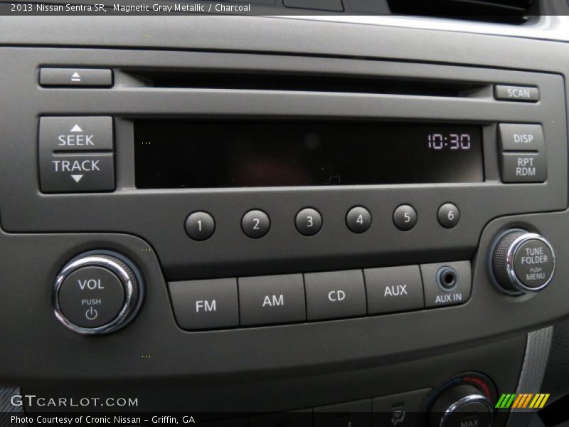 Magnetic Gray Metallic / Charcoal 2013 Nissan Sentra SR