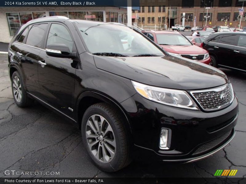 Front 3/4 View of 2014 Sorento SX V6 AWD