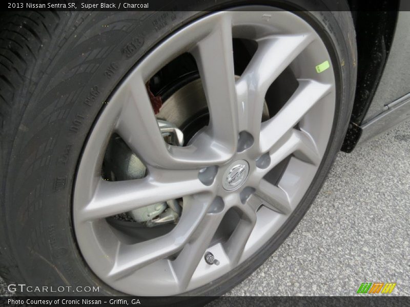 Super Black / Charcoal 2013 Nissan Sentra SR