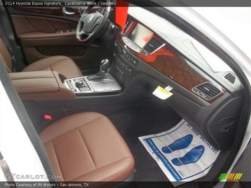 Casablanca White / Saddle 2014 Hyundai Equus Signature