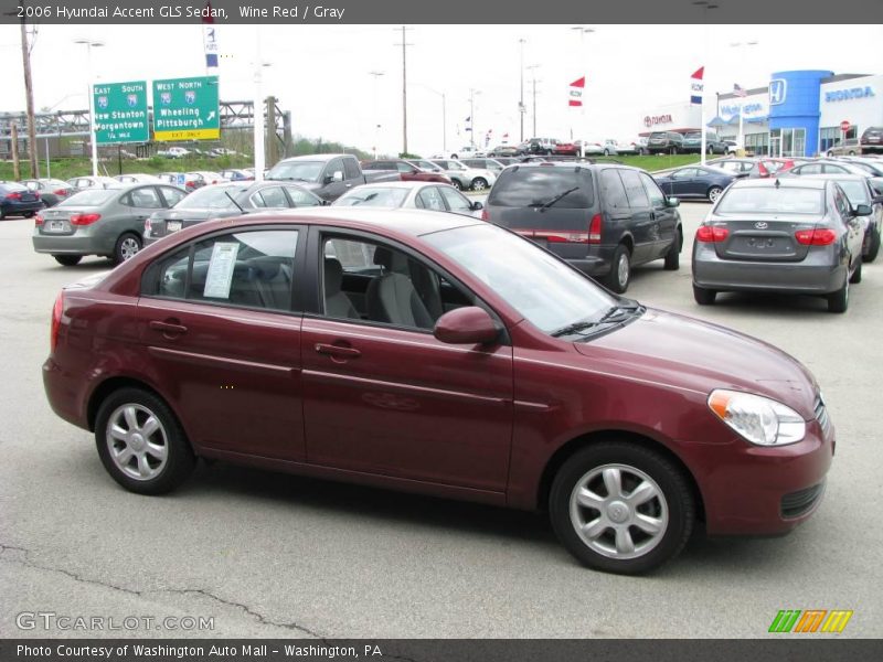 Wine Red / Gray 2006 Hyundai Accent GLS Sedan