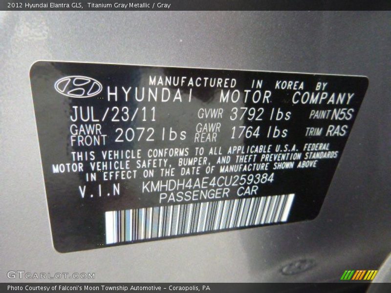 Titanium Gray Metallic / Gray 2012 Hyundai Elantra GLS