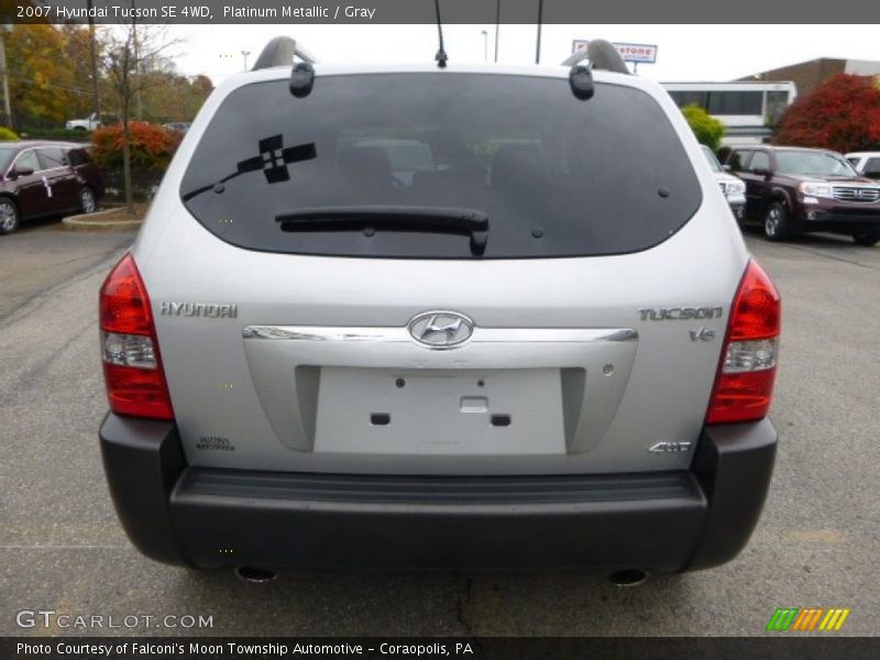 Platinum Metallic / Gray 2007 Hyundai Tucson SE 4WD