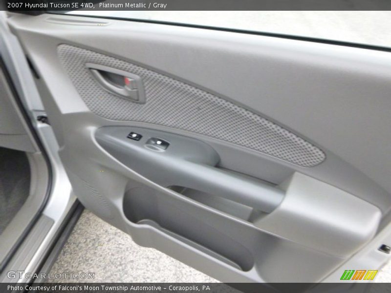 Platinum Metallic / Gray 2007 Hyundai Tucson SE 4WD