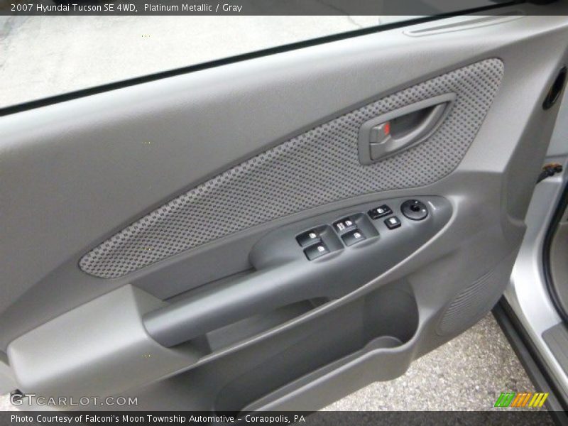 Platinum Metallic / Gray 2007 Hyundai Tucson SE 4WD