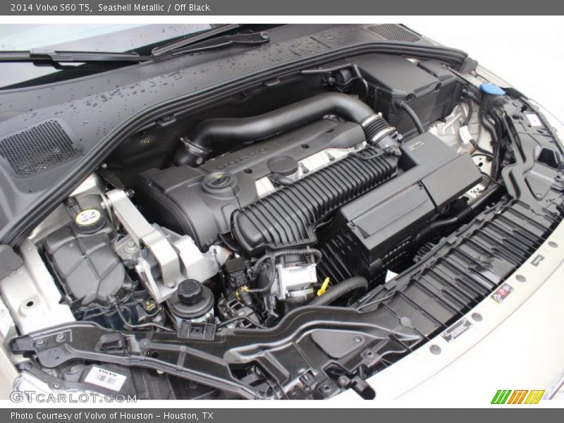 Seashell Metallic / Off Black 2014 Volvo S60 T5