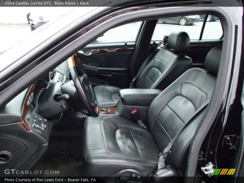 Black Raven / Black 2004 Cadillac DeVille DTS