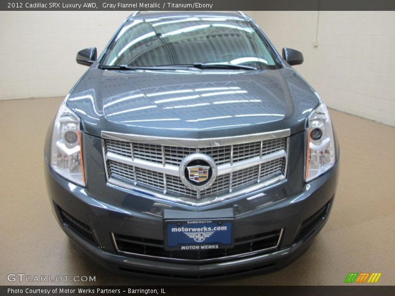 Gray Flannel Metallic / Titanium/Ebony 2012 Cadillac SRX Luxury AWD