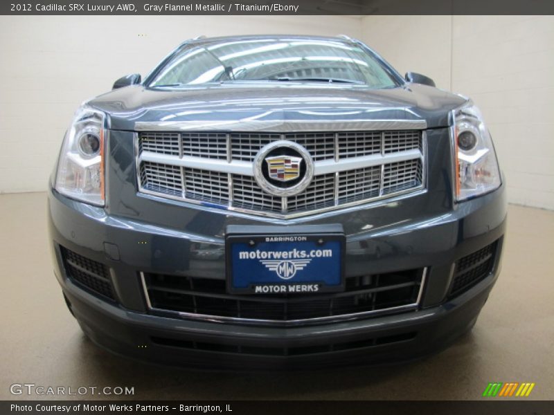 Gray Flannel Metallic / Titanium/Ebony 2012 Cadillac SRX Luxury AWD