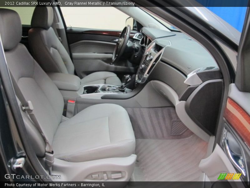 Gray Flannel Metallic / Titanium/Ebony 2012 Cadillac SRX Luxury AWD
