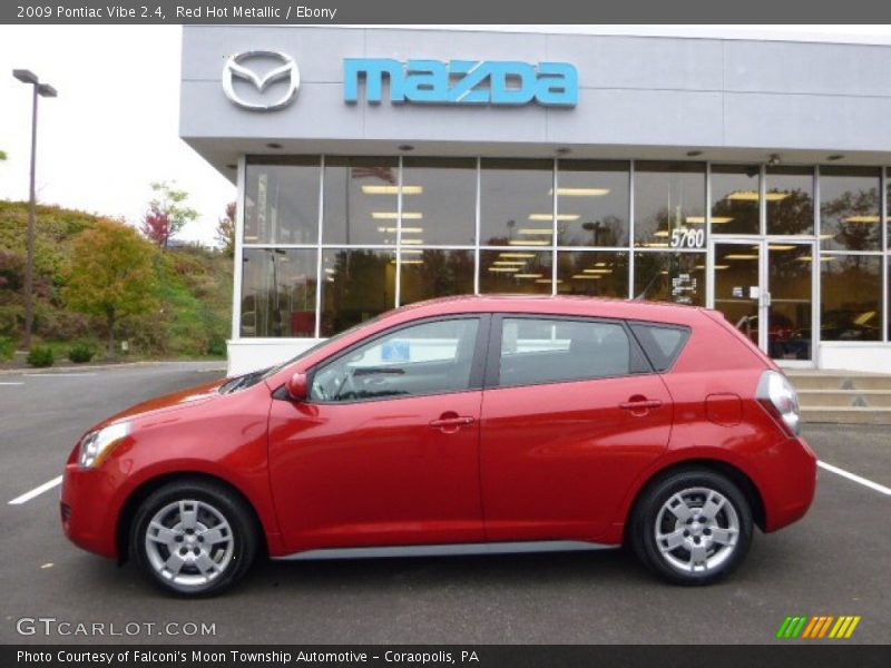 Red Hot Metallic / Ebony 2009 Pontiac Vibe 2.4
