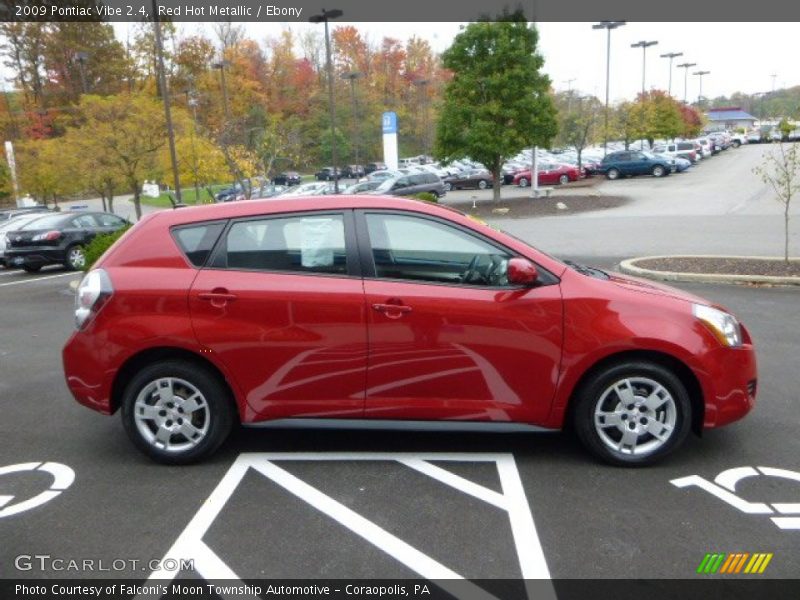 Red Hot Metallic / Ebony 2009 Pontiac Vibe 2.4