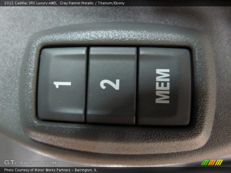 Gray Flannel Metallic / Titanium/Ebony 2012 Cadillac SRX Luxury AWD