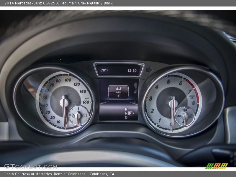 Mountain Gray Metallic / Black 2014 Mercedes-Benz CLA 250