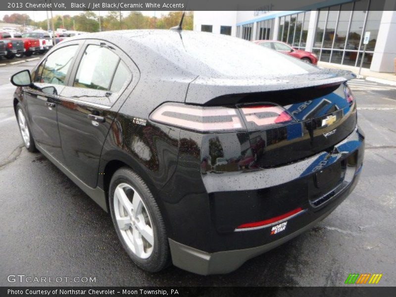 Black / Jet Black/Ceramic White Accents 2013 Chevrolet Volt