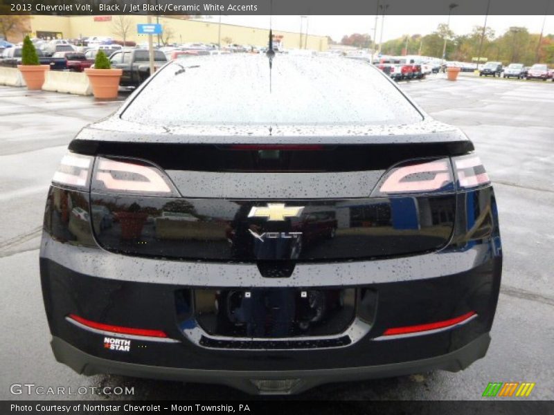 Black / Jet Black/Ceramic White Accents 2013 Chevrolet Volt