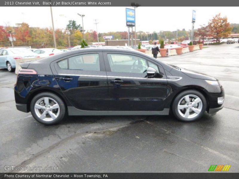 Black / Jet Black/Ceramic White Accents 2013 Chevrolet Volt