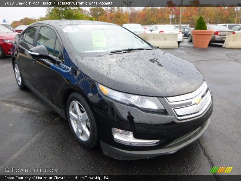 Black / Jet Black/Ceramic White Accents 2013 Chevrolet Volt