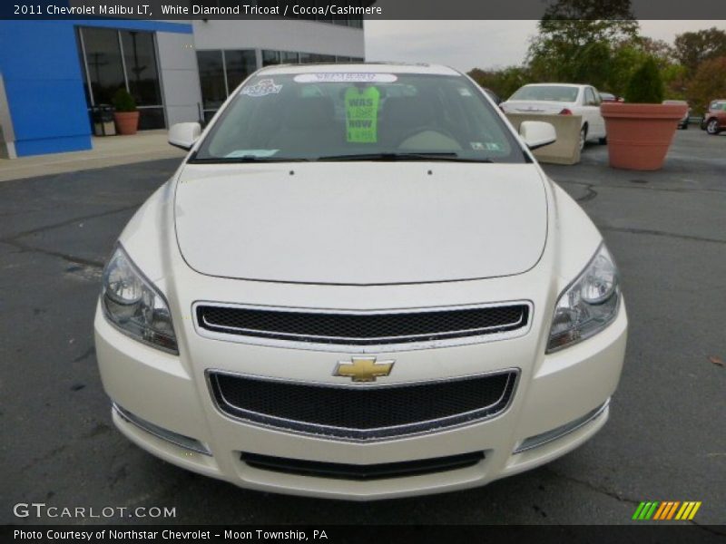 White Diamond Tricoat / Cocoa/Cashmere 2011 Chevrolet Malibu LT