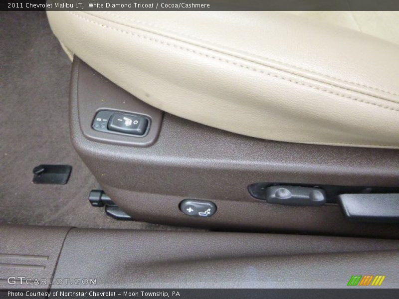 White Diamond Tricoat / Cocoa/Cashmere 2011 Chevrolet Malibu LT