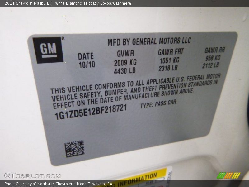 White Diamond Tricoat / Cocoa/Cashmere 2011 Chevrolet Malibu LT