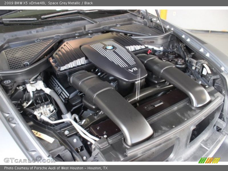  2009 X5 xDrive48i Engine - 4.8 Liter DOHC 32-Valve VVT V8