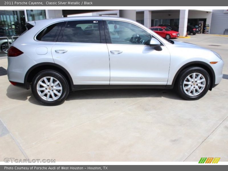 Classic Silver Metallic / Black 2011 Porsche Cayenne