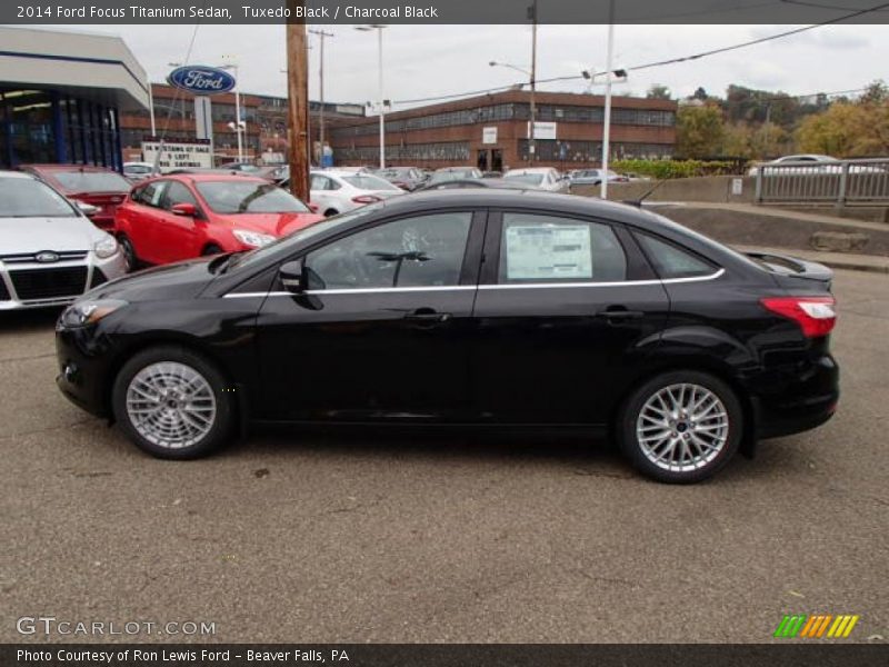 Tuxedo Black / Charcoal Black 2014 Ford Focus Titanium Sedan