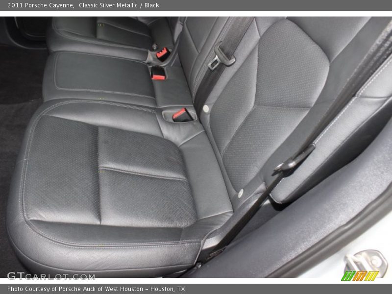 Classic Silver Metallic / Black 2011 Porsche Cayenne