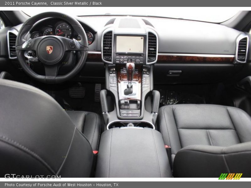 Classic Silver Metallic / Black 2011 Porsche Cayenne
