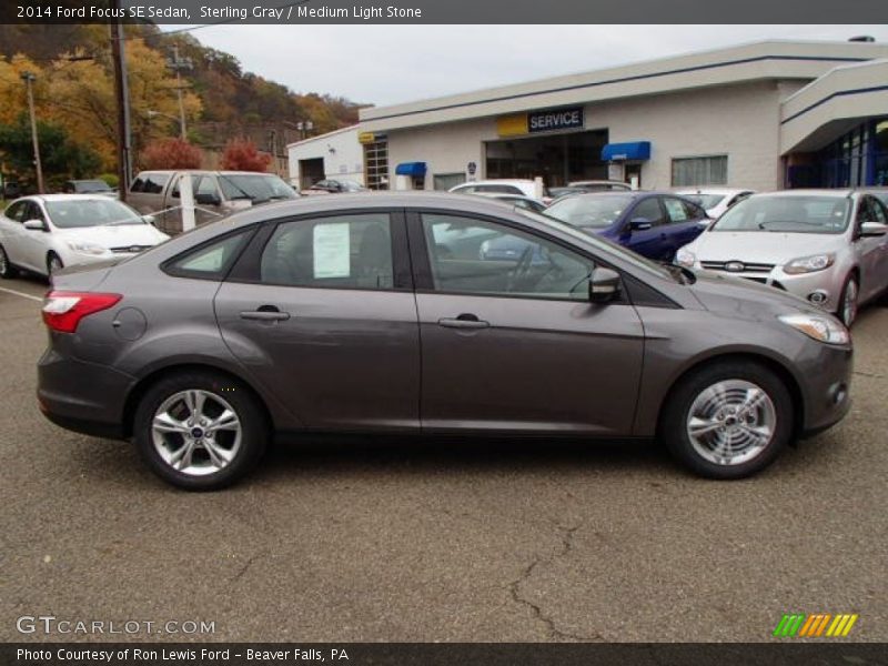 Sterling Gray / Medium Light Stone 2014 Ford Focus SE Sedan