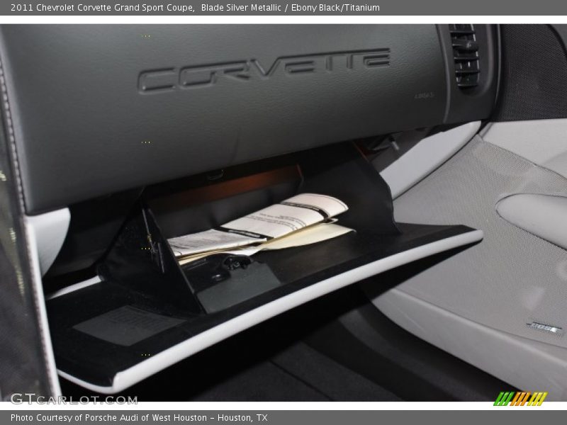 Blade Silver Metallic / Ebony Black/Titanium 2011 Chevrolet Corvette Grand Sport Coupe