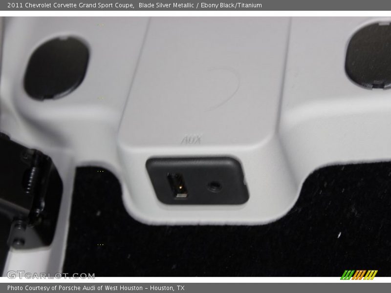 Blade Silver Metallic / Ebony Black/Titanium 2011 Chevrolet Corvette Grand Sport Coupe