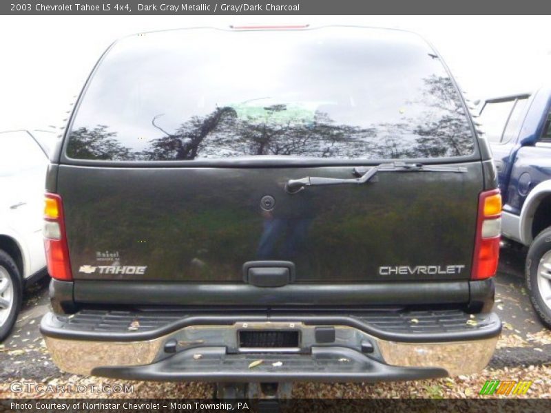 Dark Gray Metallic / Gray/Dark Charcoal 2003 Chevrolet Tahoe LS 4x4