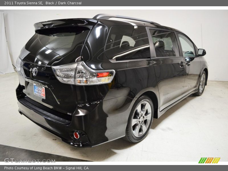 Black / Dark Charcoal 2011 Toyota Sienna SE