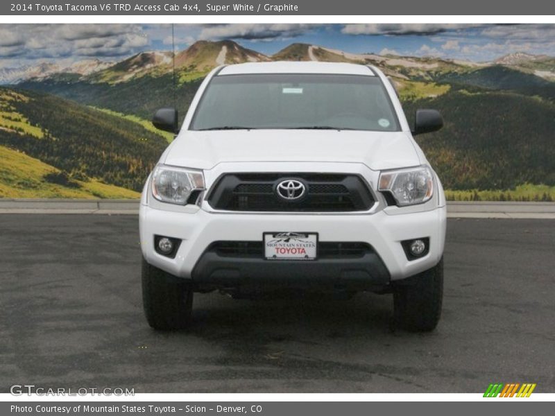 Super White / Graphite 2014 Toyota Tacoma V6 TRD Access Cab 4x4