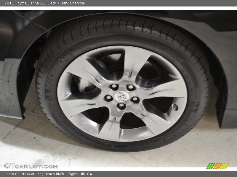 Black / Dark Charcoal 2011 Toyota Sienna SE