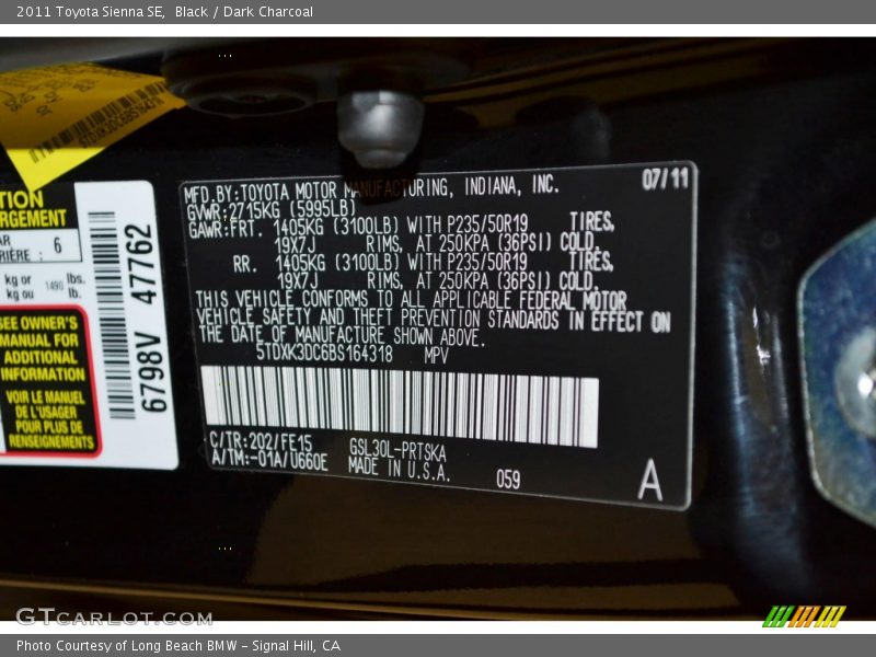 Black / Dark Charcoal 2011 Toyota Sienna SE