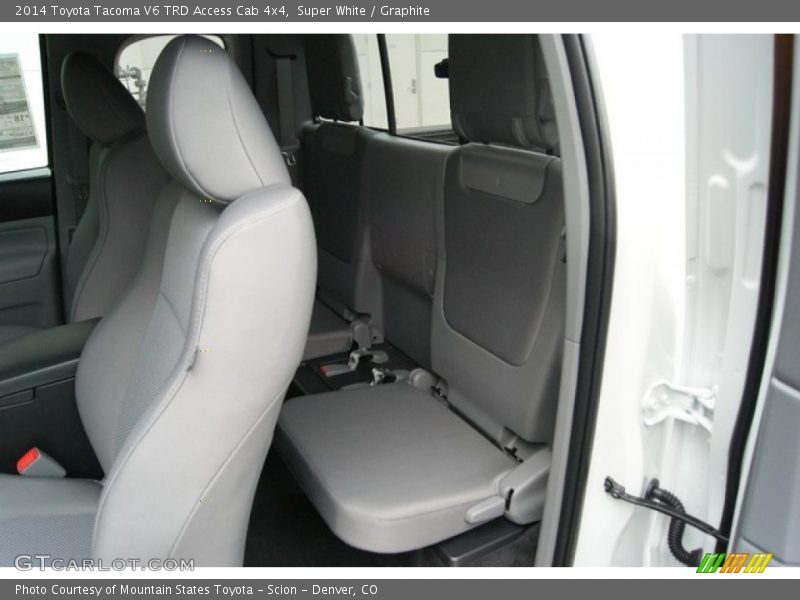 Super White / Graphite 2014 Toyota Tacoma V6 TRD Access Cab 4x4